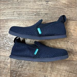 Native shoes size 12